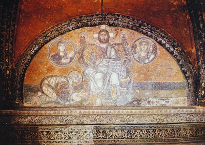 Спаситель на престоле с припадающим имп. Львом VI. Мозаика собора Св. Софии в Константинополе. 886 - 912 гг.