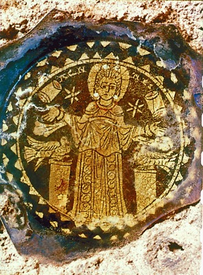 Дно стекляной чаши с золотой росписью, украшающей локулу в катакомбах Памфилия в Риме. IV в.
